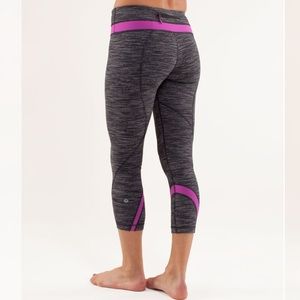 Lululemon Run: Inspire Crop II